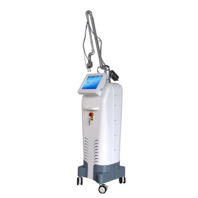 Fractieve CO2-laser schoonheidsapparatuur met 10,4 inch LCD touchscreen