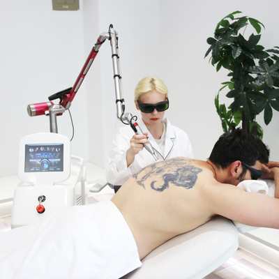 OEM ODM Custom Picosecond Laser Tattoo Removal Machine met 15 inch kleuren touchscreen