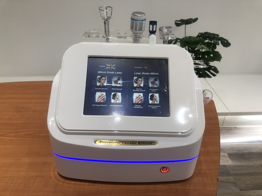 8.4 inch True Color LCD Touch Screen 980nm Diode Laser Spider Vein Removal Machine voor vasculaire laesies Removal Solution