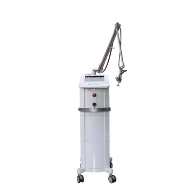 40w 60W Fractionele CO2 lasermachine voor het verwijderen van rimpels Stretch Mark Scar Removal Tightening